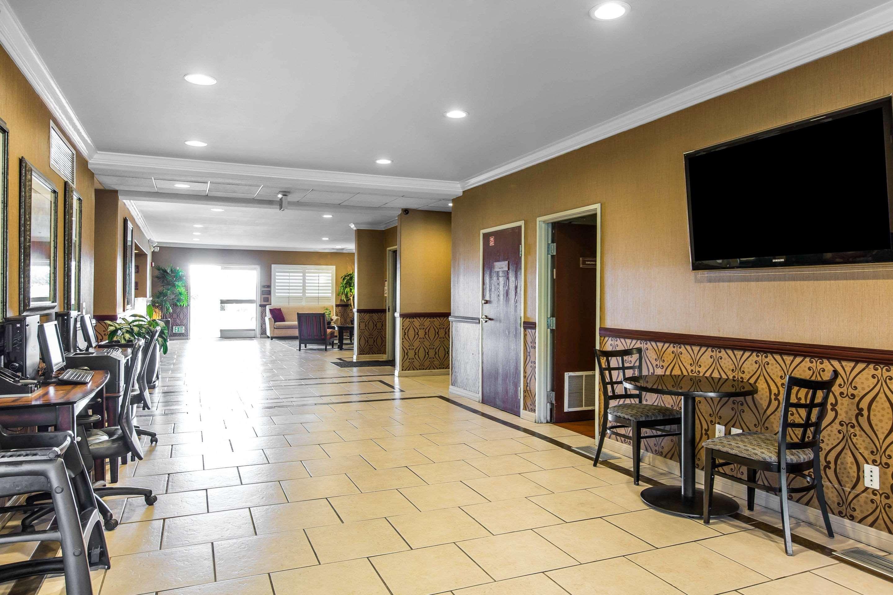 Comfort Suites Near Six Flags Magic Mountain Stevenson Ranch Esterno foto
