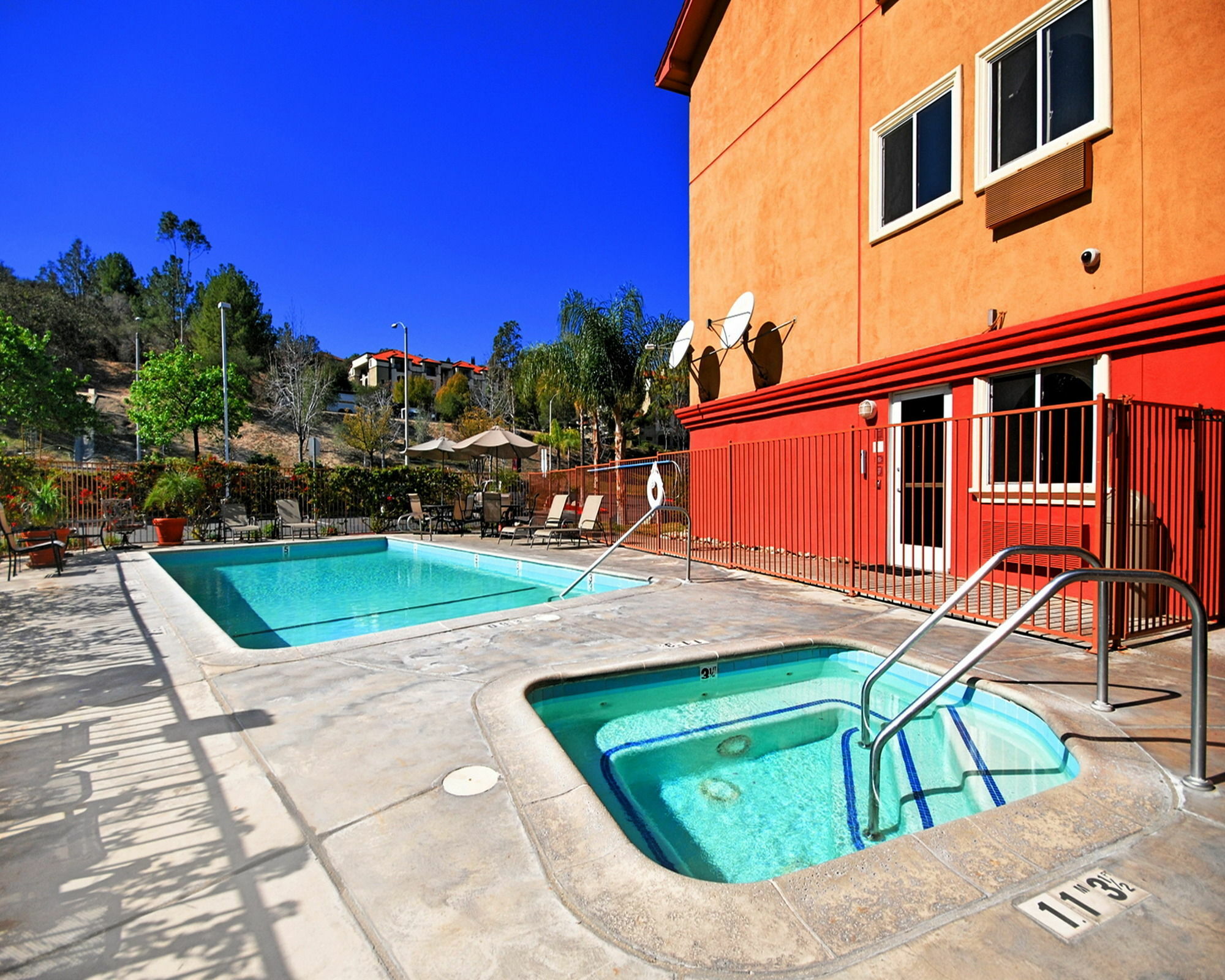 Comfort Suites Near Six Flags Magic Mountain Stevenson Ranch Esterno foto