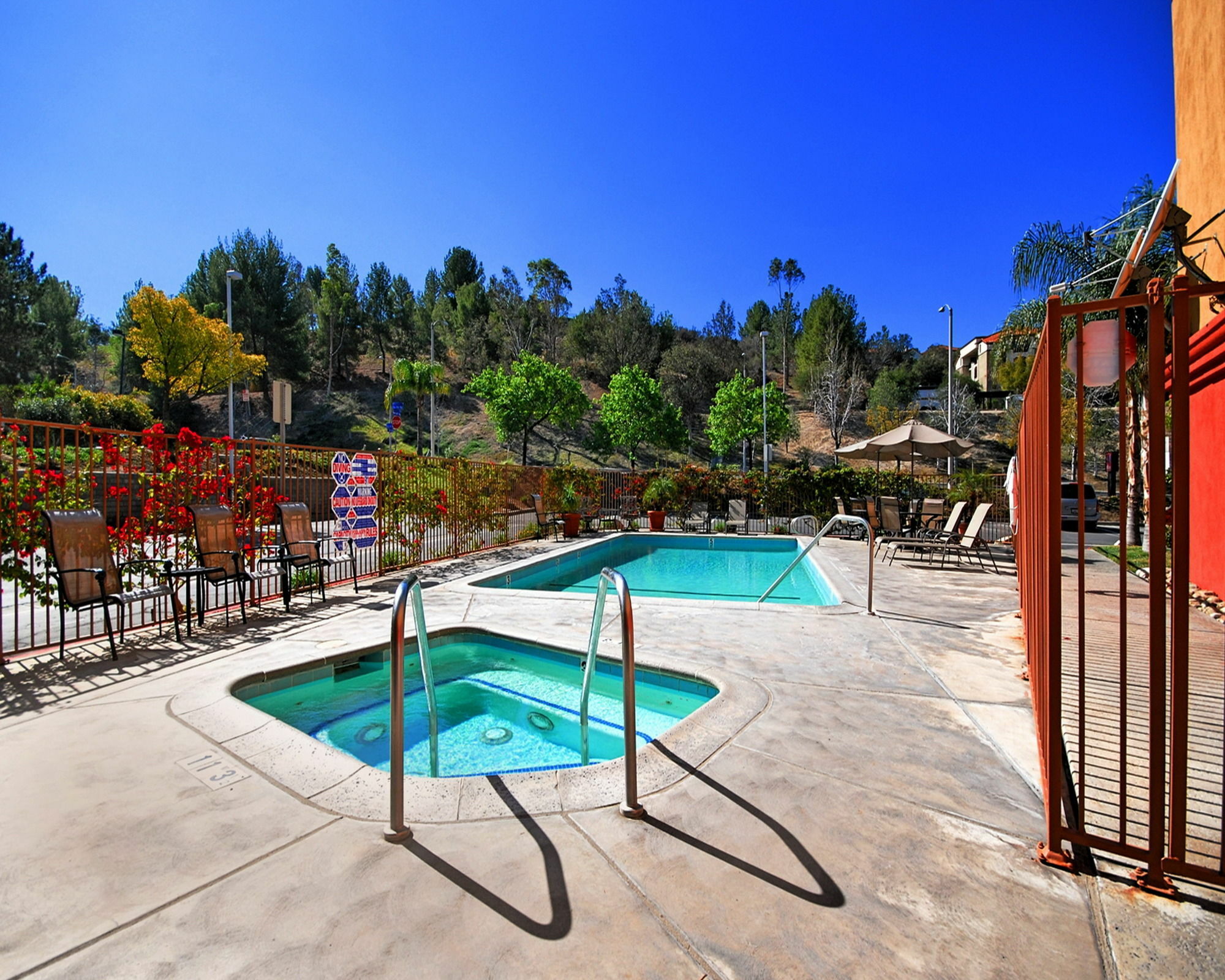 Comfort Suites Near Six Flags Magic Mountain Stevenson Ranch Esterno foto